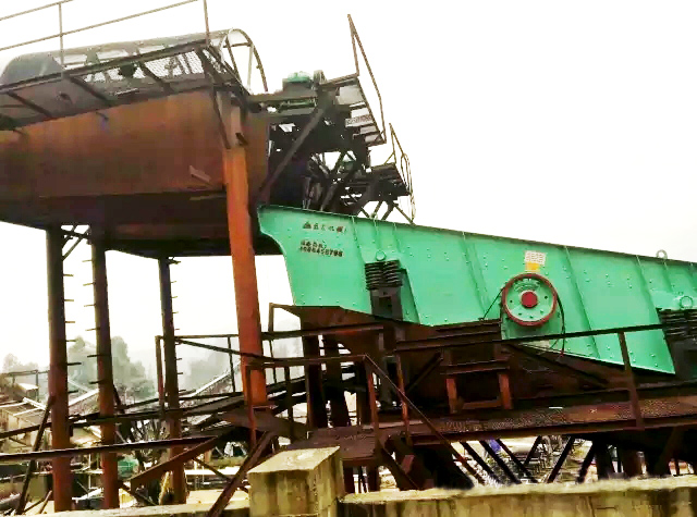 廣東江門(mén)洗沙現(xiàn)場(chǎng)